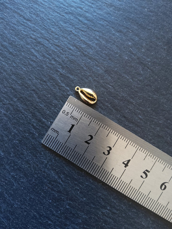 1 or 5 Cowrie Sea Shell Charms Real 18K Gold Plated Brass 12.5x7.5x3mm Nickel FREE - ContentedCatz