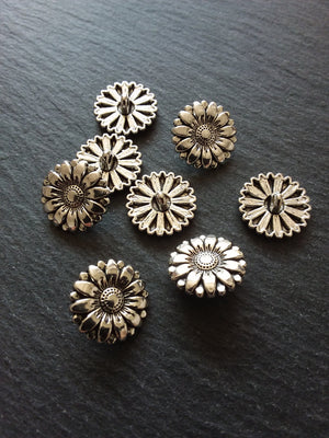 6 or 30 Flower Metal Shank Buttons Antique Silver Tone 18mm (6/8") Fasteners - ContentedCatz