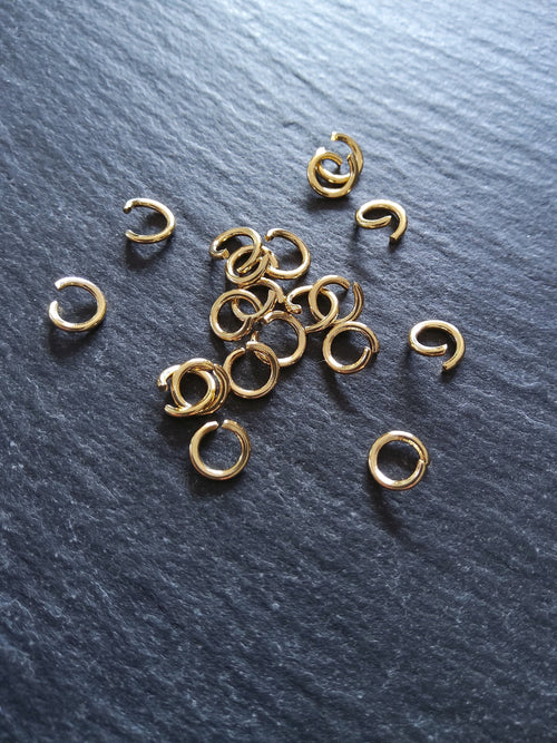 40 or 200 Genuine 14K Gold Plated 6mm Diameter Strong Stainless Steel Jump Rings 1mm (18 Gauge)