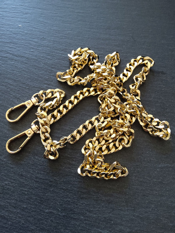 Lightweight Gold Tone Aluminium Chain Bag Strap with Clasps 63 inches (160cm) Long. 7mm Wide