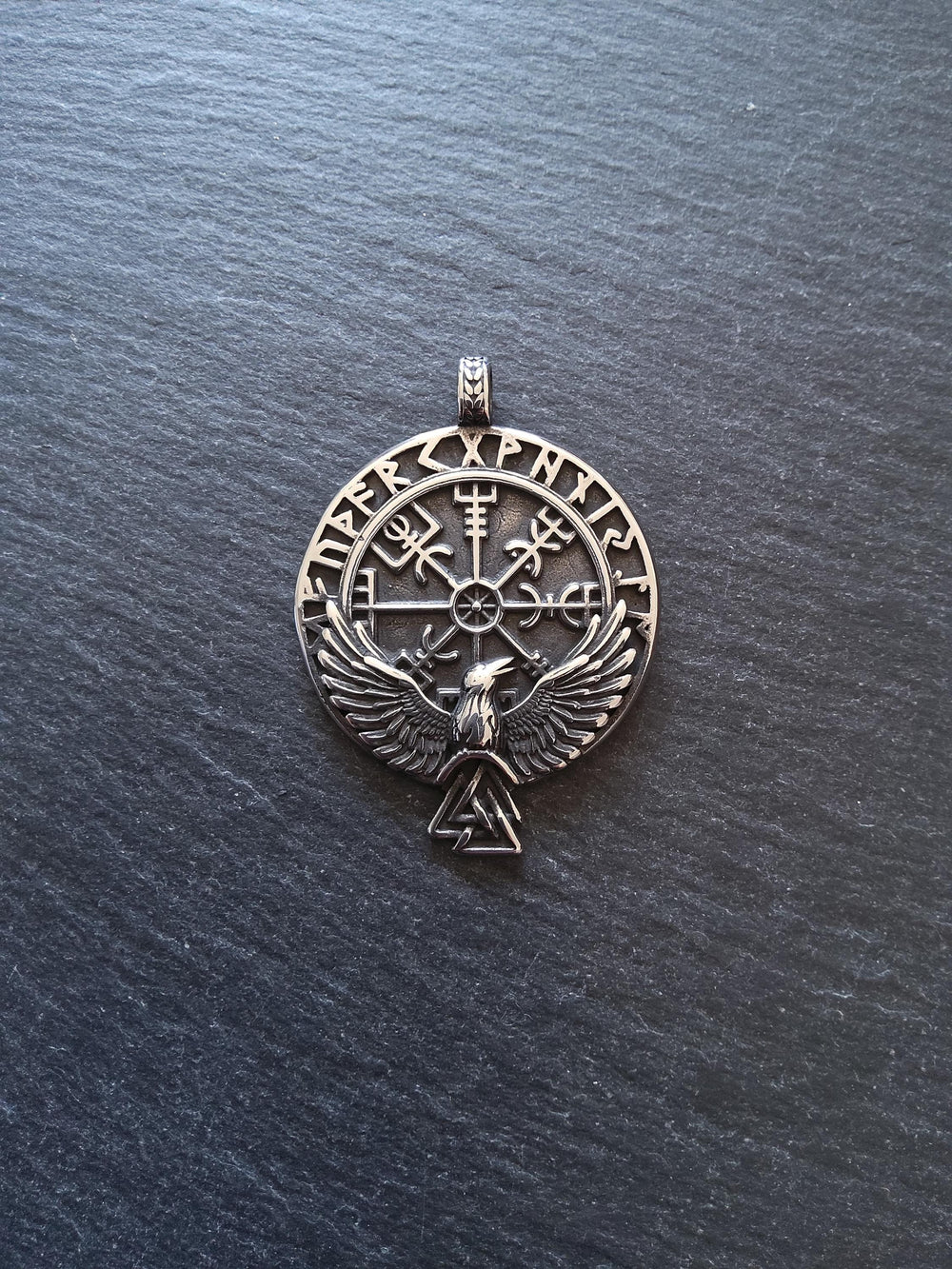 Large Round Raven & Vegvísir Wayfinder Compass Pendant Stainless Steel 56x41mm