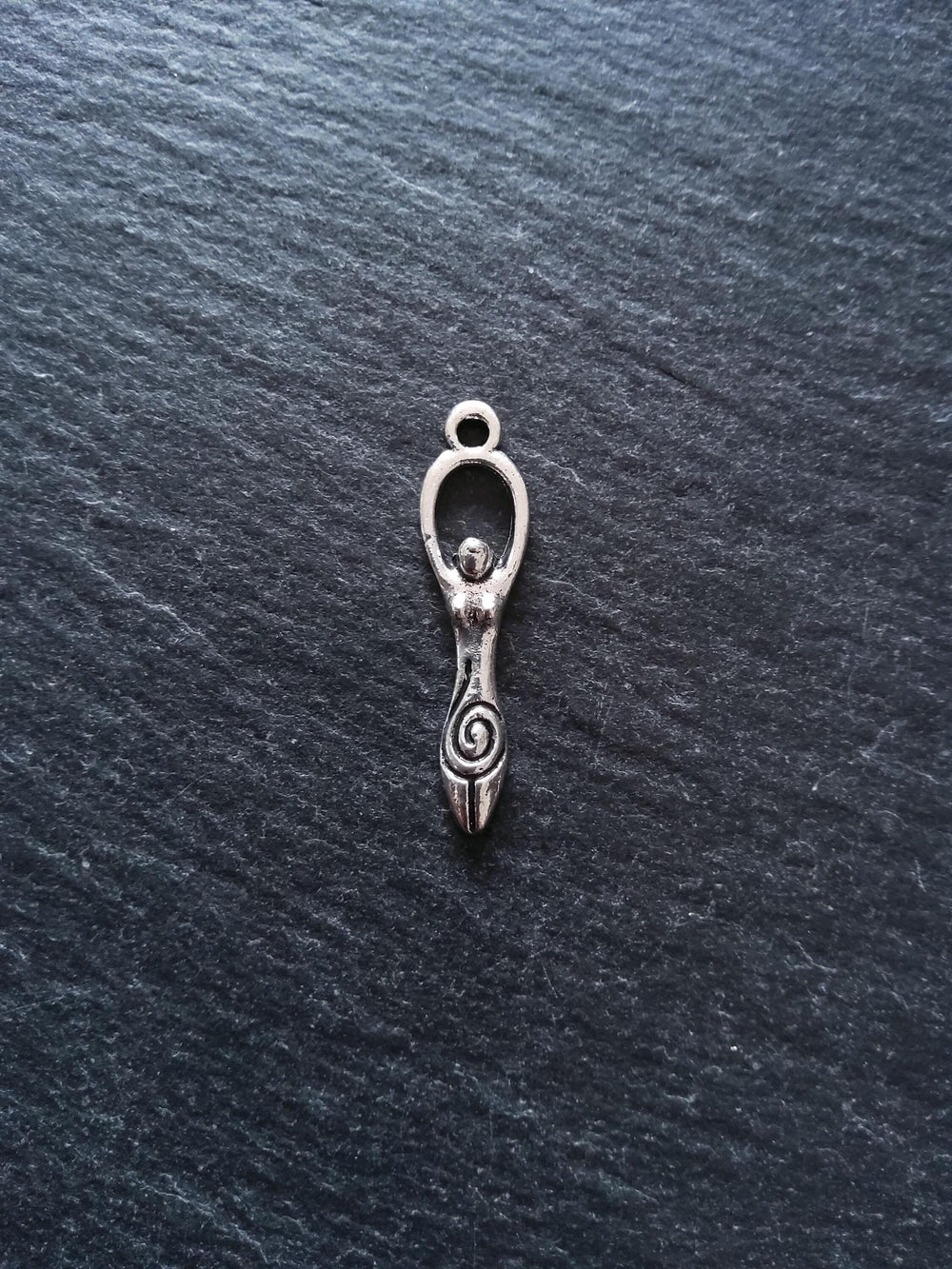 10 or 50 Silver Tone Spiral Goddess Long Pendants Charms 31x8mm