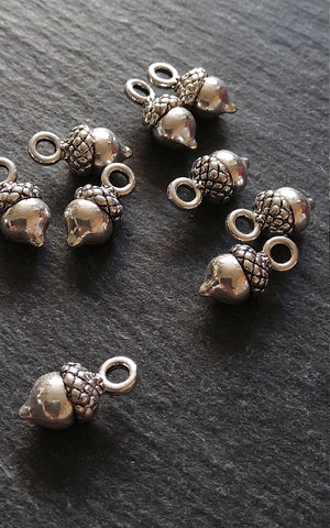 10 or 50 Acorn Charms Antique Silver Tone 14x7mm Nickel FREE - ContentedCatz