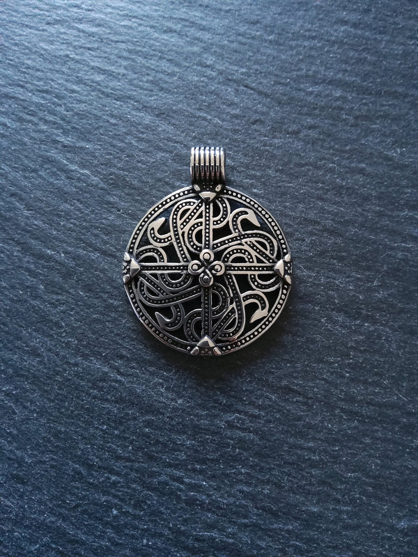 Round Viking Style Pendant Stainless Steel 43x35x7mm