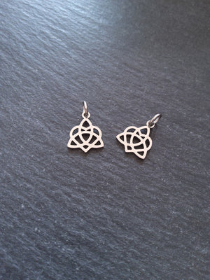 2 or 10 Stainless Steel Irish Love Knot Silver Charms 15x12mm