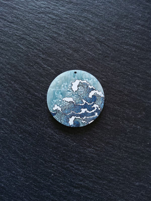 2 or 10 Blue Japanese Style Wave Design Acrylic Pendants 38mm Diameter Hole: 1.5mm
