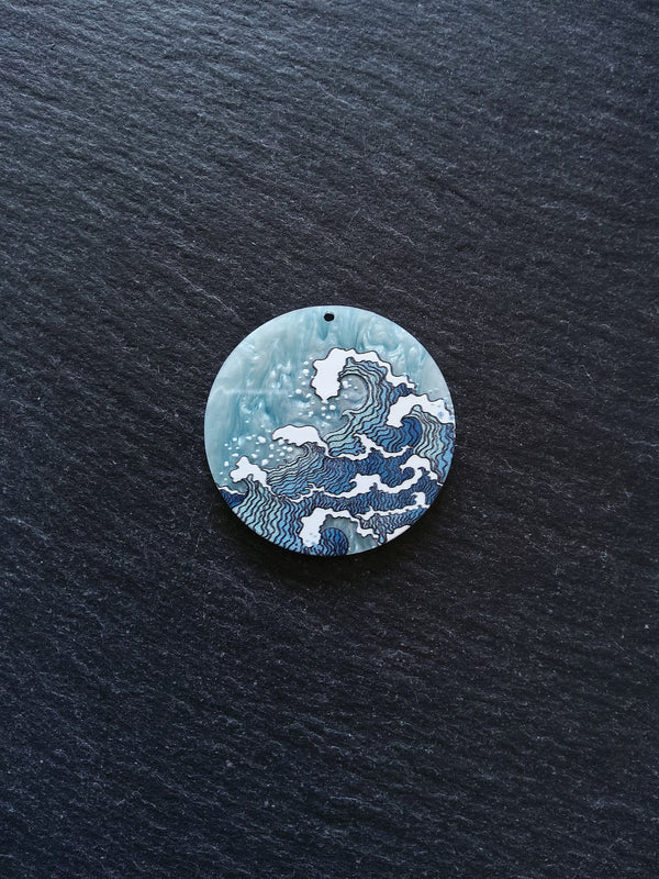 2 or 10 Blue Japanese Style Wave Design Acrylic Pendants 38mm Diameter Hole: 1.5mm