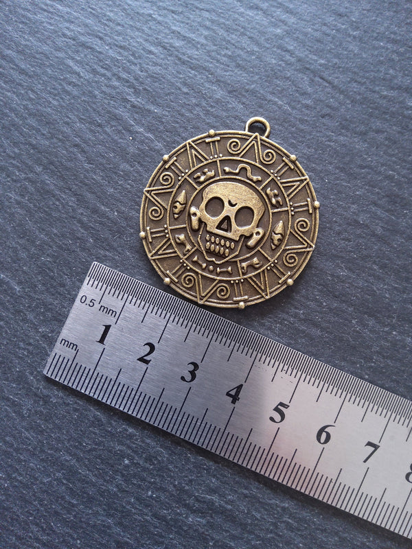 1 or 5 Aztec Skull Coin Treasure Pendants Antique Bronze Tone Alloy 43x39x2.5mm