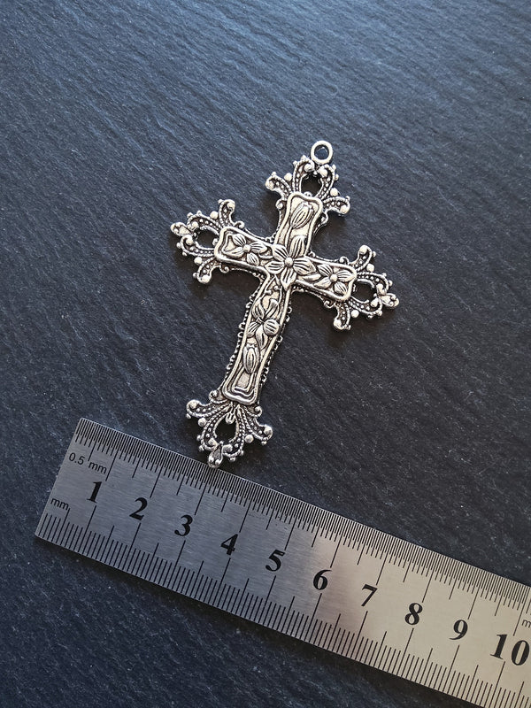2 or 10 Large Antique Silver Tone Crucifix Pendants Victorian Flower Pattern 74x53mm Nickel FREE