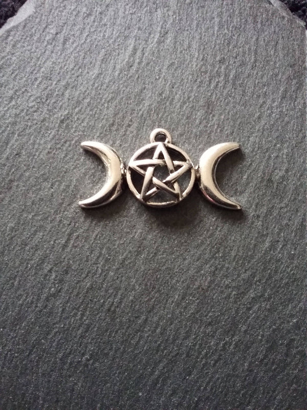 8 or 40 Triple Moon Pentagram Charms Antique Silver Tone Alloy 29x15x3.7mm