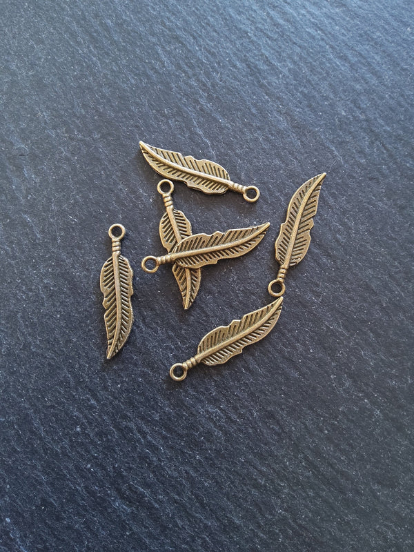 10 or 50 Antique Bronze Tone Feather Charms 30x8x1.5mm Nickel FREE - ContentedCatz
