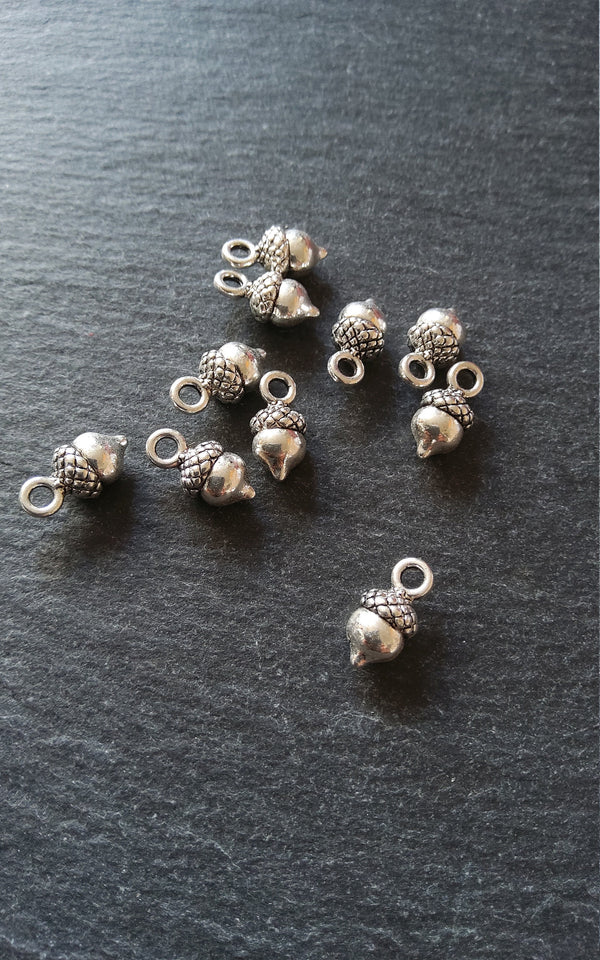 10 or 50 Acorn Charms Antique Silver Tone 14x7mm Nickel FREE - ContentedCatz