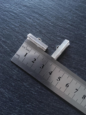 22mm (7/8") Wide Ribbon Crimp Ends 22x8mm Findings Crimps in Bright Silver or Antique Bronze Tone