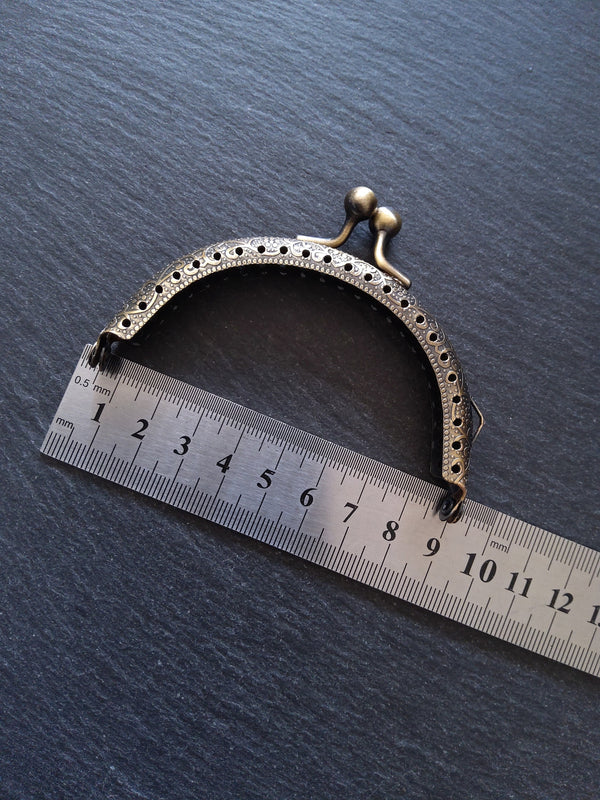 Patterned Antique Bronze 8.5cm Metal Arch Frame Kiss Clasp For Purse Bag (3 3/8 inch)