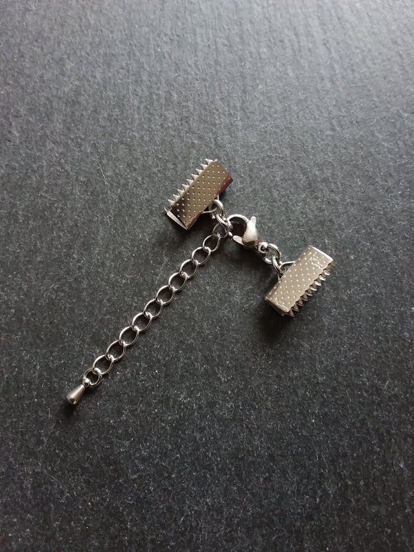 4 or 20 Stainless Steel Patterned Crimp End Sets for 15mm (5/8 inch) Wide Chokers - ContentedCatz