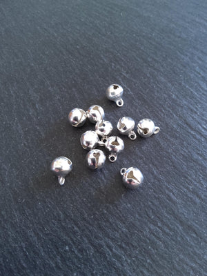 20 or 100 Bright Silver 8mm Brass Bells Bell Charms 10x8mm - ContentedCatz