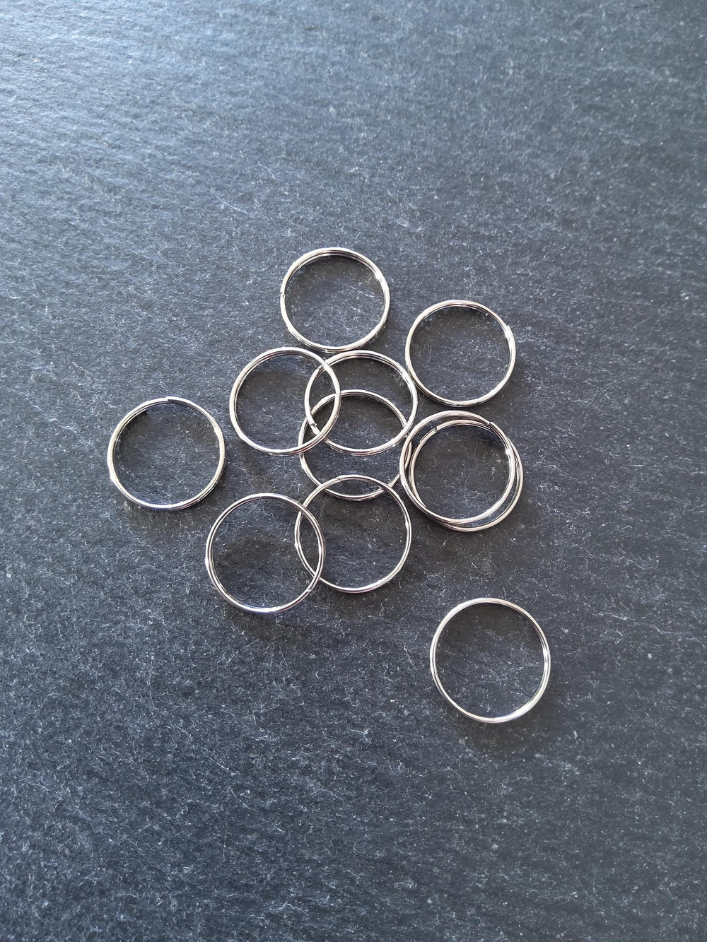 40 or 200 Stainless Steel 14mm (4/8") Split Rings 0.7mm (22 gauge) - ContentedCatz