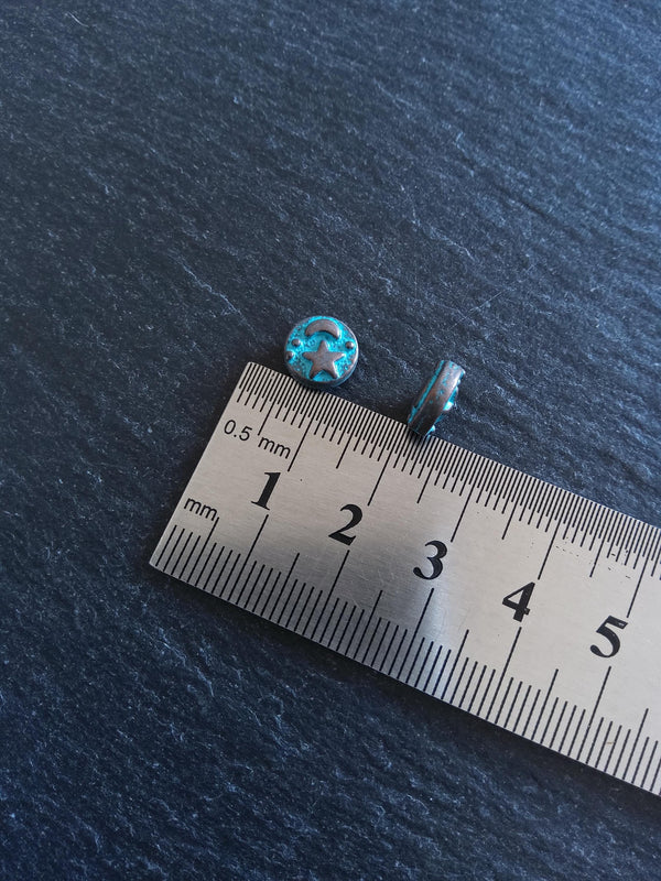 10 or 50 Flat Round 9mm Antique Copper Alloy Moon & Star Beads with Blue Patina 9x4mm Hole: 1mm - ContentedCatz