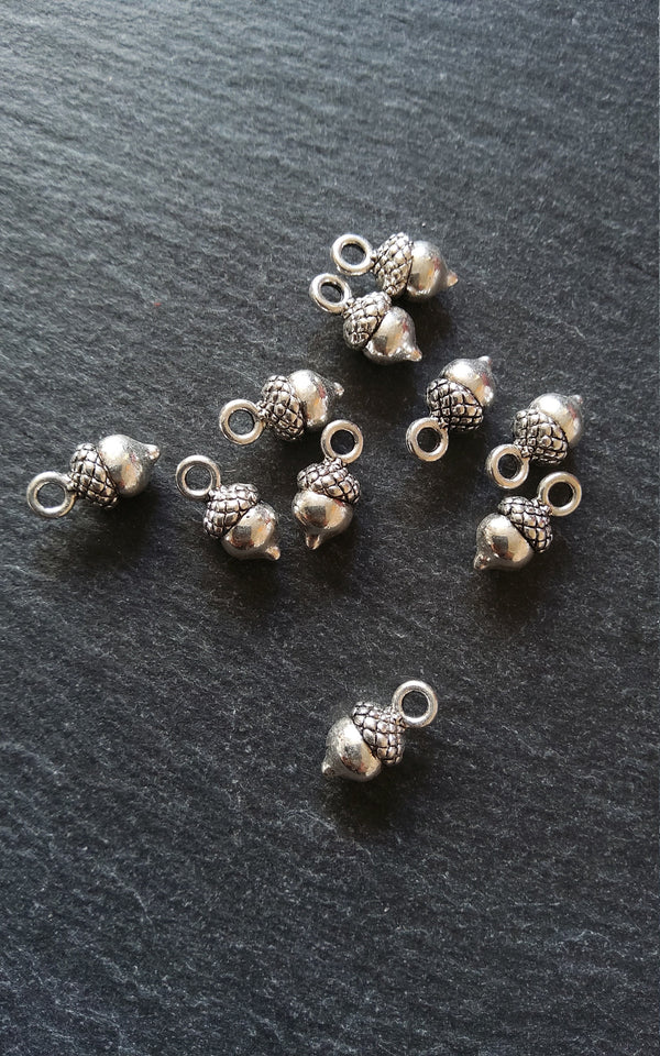 10 or 50 Acorn Charms Antique Silver Tone 14x7mm Nickel FREE - ContentedCatz