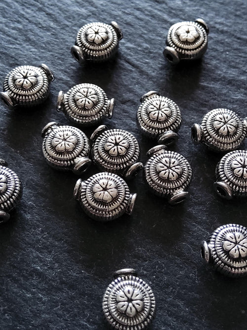 10 or 50 Silver Tone 8mm Flower Design Flattened Rounded Spacer Beads 10x8x5mm, Hole: 1.5mm