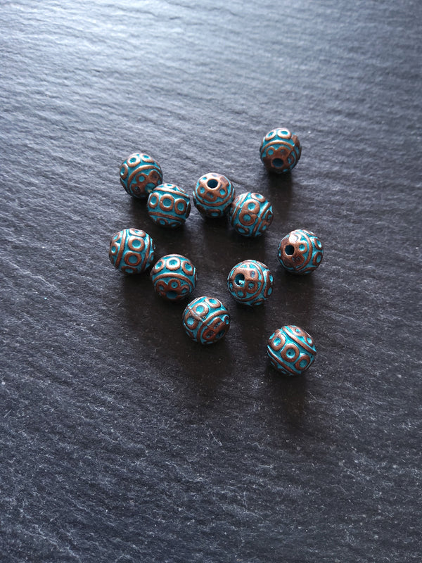 10 or 50 Antique Copper Tone 8mm Ball Beads With Blue Patina Hole: 1.8mm