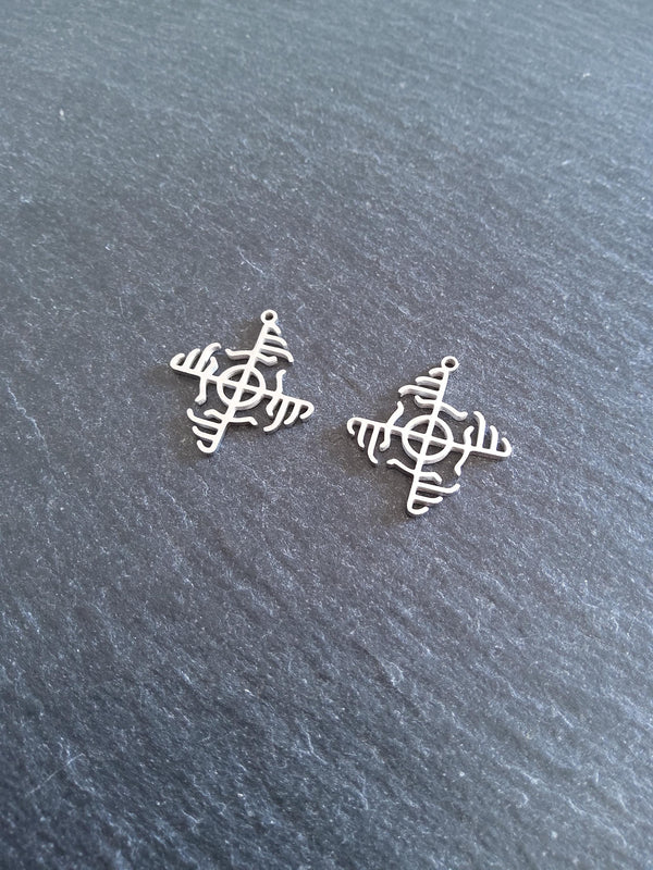 Small Icelandic Ginfaxi Stave Charm Stainless Steel 22x20mm - ContentedCatz