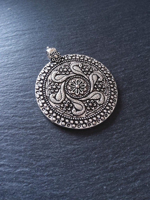 Large Bird & Flower Embossed Antique Silver Tone Pendant 71x59x3.5mm