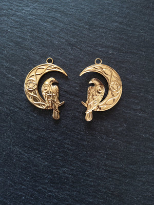 1 or 5 Crescent Moon & Raven Pendants 18K Gold Plated Steel 36x24mm