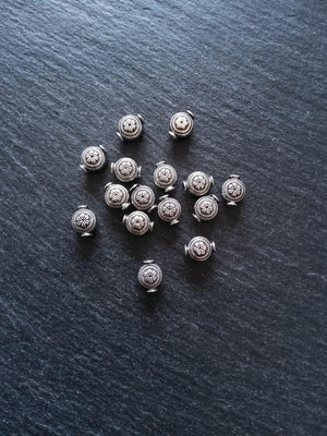 10 or 50 Silver Tone 8mm Flower Design Flattened Rounded Spacer Beads 10x8x5mm, Hole: 1.5mm