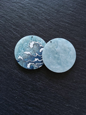 2 or 10 Blue Japanese Style Wave Design Acrylic Pendants 38mm Diameter Hole: 1.5mm