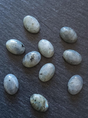 Natural Labradorite Gemstone Oval Cabochons 10x8mm