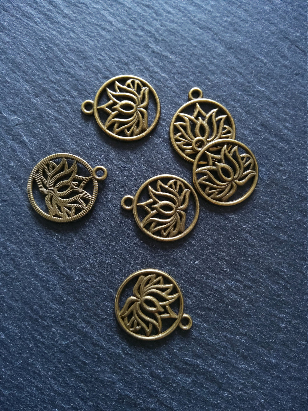 8 or 40 Round Lotus Flower Charms Antique Bronze Tone 22x19mm