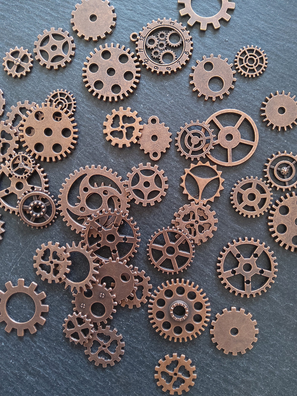 The Antique Copper Steampunk Collection - 100g of Clock Cog Gear Charms (approx. 175 charms)