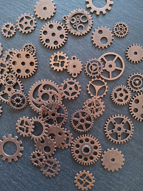 The Antique Copper Steampunk Collection - 100g of Clock Cog Gear Charms (approx. 175 charms)