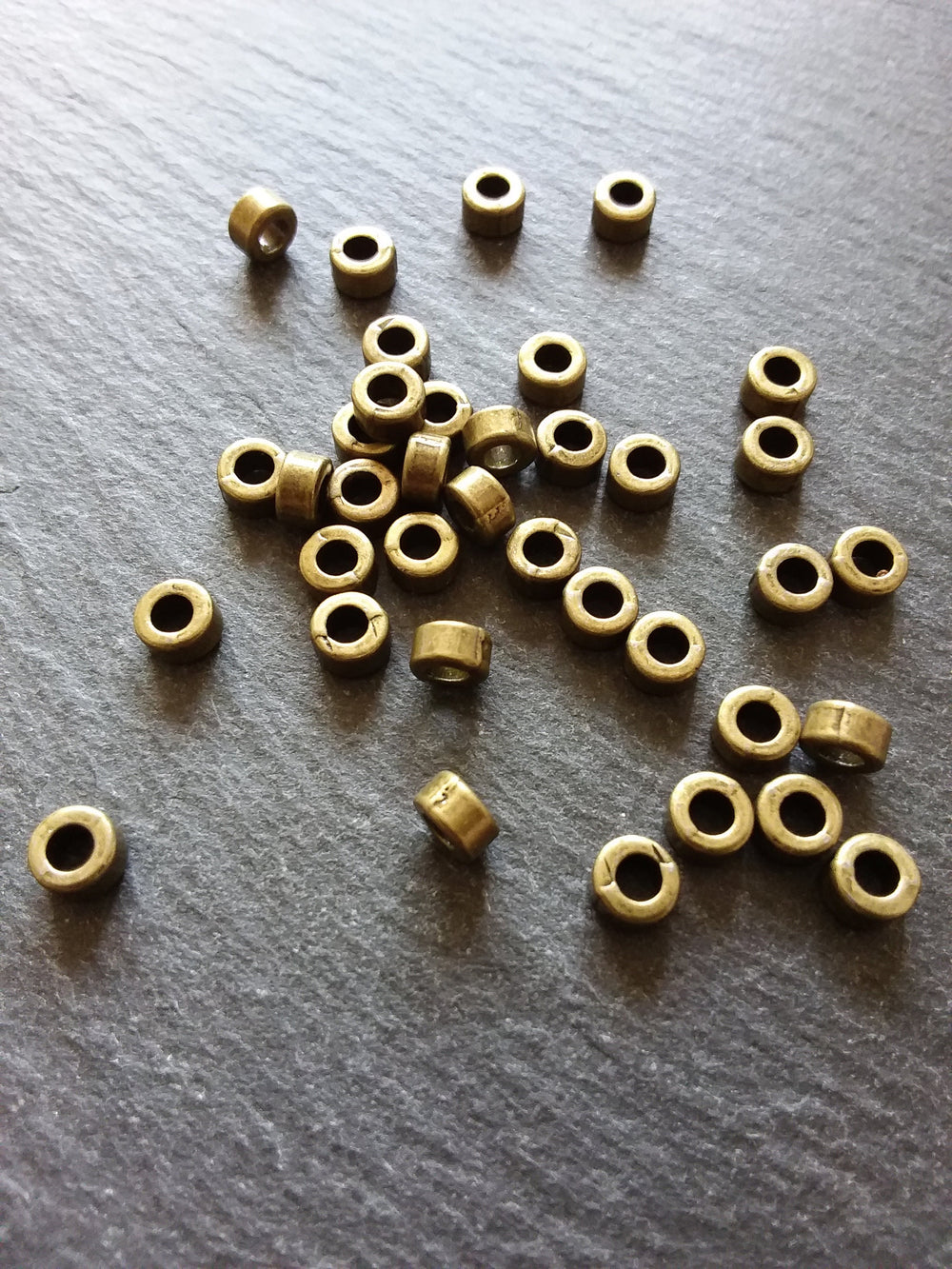 40 or 200 Antique Bronze Tone 6mm Plain Spacer Beads 6x3mm Hole: 2.8mm