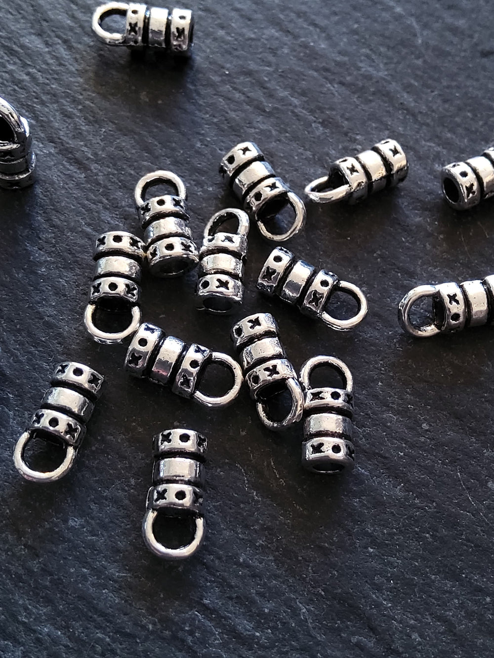 50 Antique Silver End Caps for 2mm Cord 10x5x4mm (2.5mm internal diameter)
