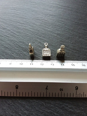 4 or 20 Whiskey Bottle Charms 3D Antique Silver Tone Alloy 18x9x4mm