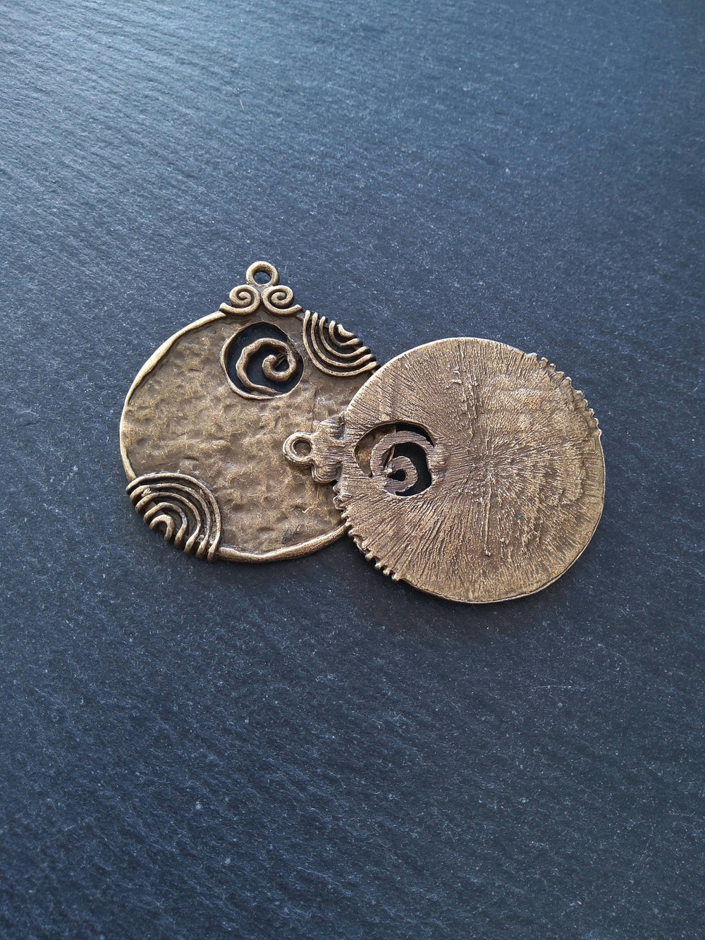 2 or 10 Large Round Boho Style Antique Bronze Alloy Pendant Swirl Pattern 52x45mm