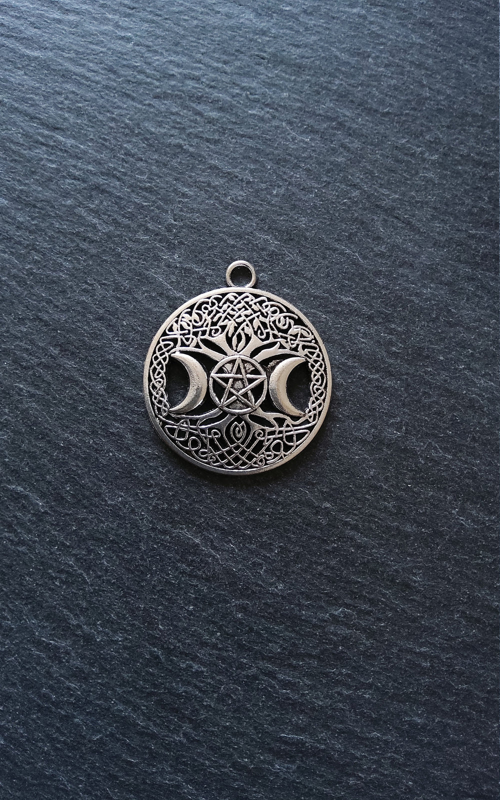 4 or 20 Round Triple Moon Pentagram Charms Antique Silver Tone Alloy 34x39mm