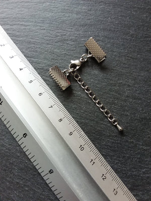 4 or 20 Stainless Steel Patterned Crimp End Sets for 15mm (5/8 inch) Wide Chokers - ContentedCatz