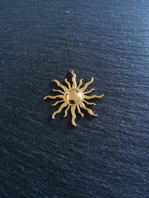 Gold Stainless Steel Sun Charms 42x39x3.5mm - ContentedCatz