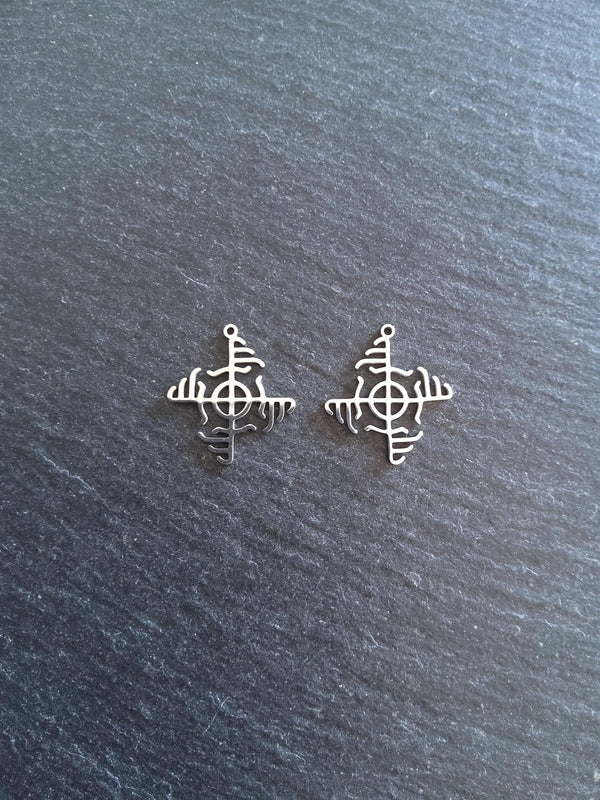 Small Icelandic Ginfaxi Stave Charm Stainless Steel 22x20mm - ContentedCatz