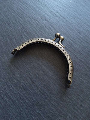 Patterned Antique Bronze 8.5cm Metal Arch Frame Kiss Clasp For Purse Bag (3 3/8 inch)