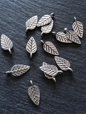 20 or 100 Leaf Charms Antique Silver Tone Alloy 19x9x1.3mm Nickel FREE