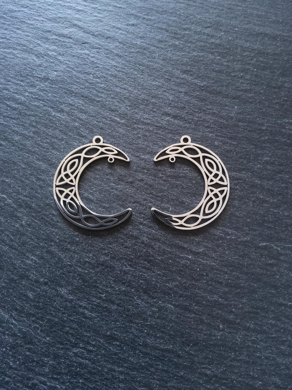 Celtic Knot Crescent Moon Connector Pendant Stainless Steel 34x28x1mm