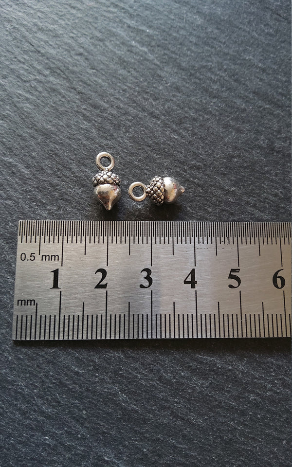 10 or 50 Acorn Charms Antique Silver Tone 14x7mm Nickel FREE - ContentedCatz
