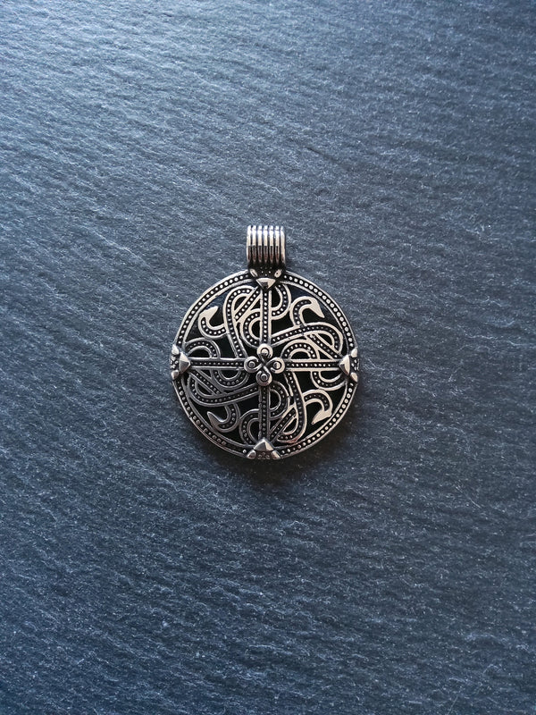 Round Viking Style Pendant Stainless Steel 43x35x7mm