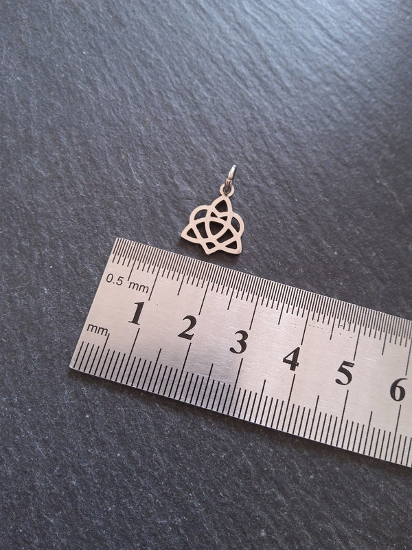 2 or 10 Stainless Steel Irish Love Knot Silver Charms 15x12mm
