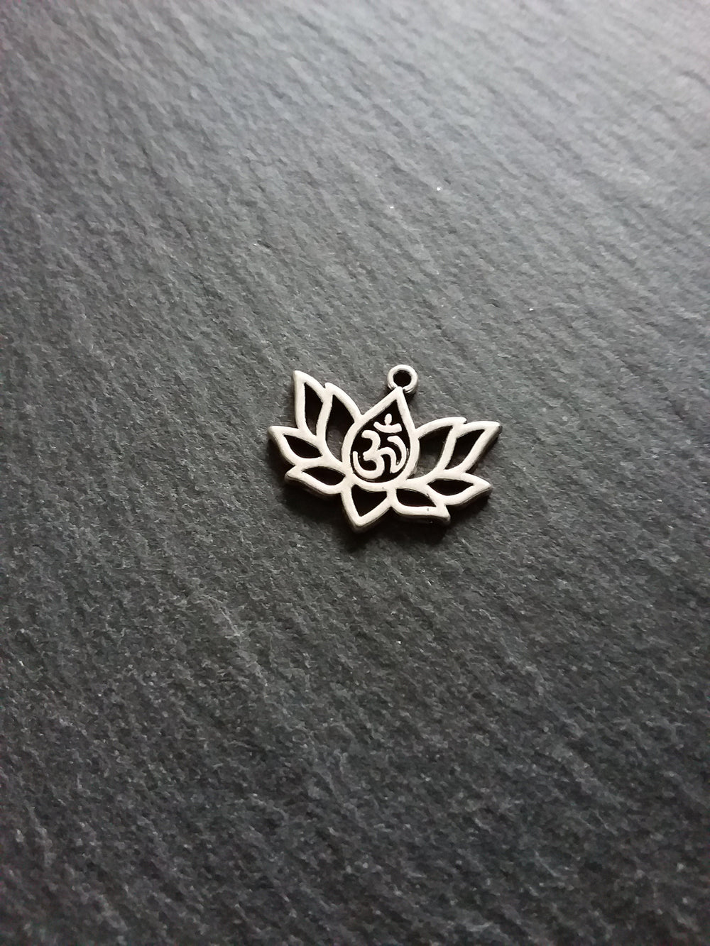 4 or 20 Sterling Silver Plated Lotus Flower with Ohm Charms 16.5x20.5mm Nickel FREE - ContentedCatz