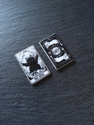 2 or 10 The Devil Cat Tarot Card Charms White & Black Resin 38x23mm
